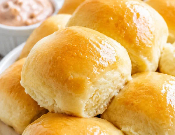 KETO-TEXAS-ROADHOUSE-ROLLS